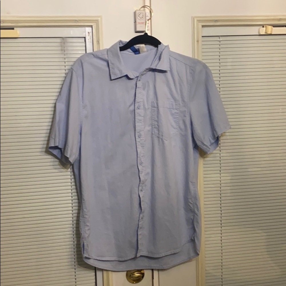 H&M Short Sleeve Buttoned T Shirt